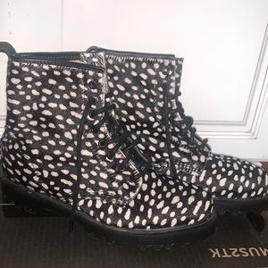 Dr. Martens- Leopard Print Boots Animal Hair